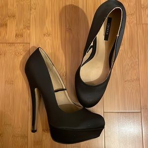 Satin finish platform heels